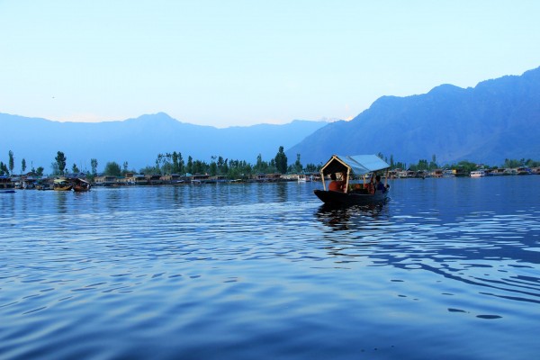 Kashmir (Pahalgam, Srinagar, Gulmarg, Sonmarg With DoodhPathri)
